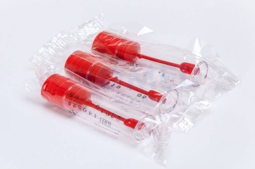 pol_pl_Pojemnik-na-kal-20ml-sterylny-z-lopatka-3893_1.jpg